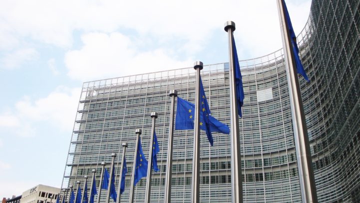 Novedades sobre la cláusula suelo. La Comisión Europea se posiciona.